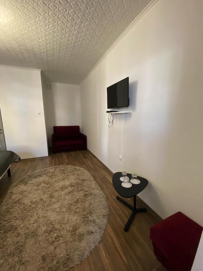 Olena Resort Bryukhovychi Bagian luar foto