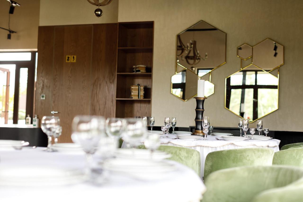 Olena Resort Bryukhovychi Bagian luar foto