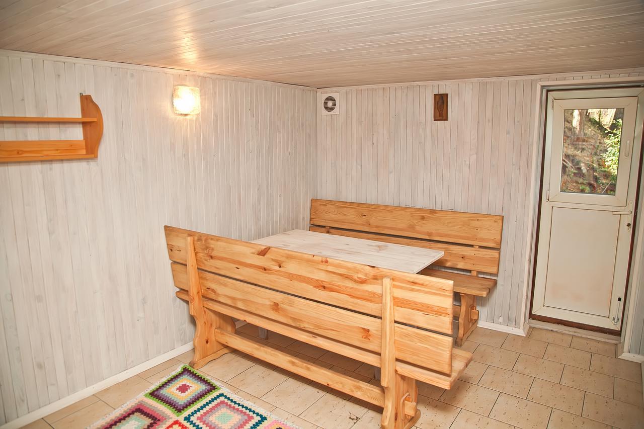 Olena Resort Bryukhovychi Bagian luar foto